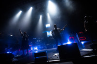 /album/cocotte-minute-13-12-2025-praha-velka-lucerna-foto-by-tom-black/4v3a0375-jpg/