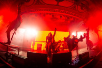 /album/cocotte-minute-13-12-2025-praha-velka-lucerna-foto-by-tom-black/4v3a0615-jpg/