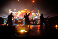 /album/cocotte-minute-13-12-2025-praha-velka-lucerna-foto-by-tom-black/4v3a0997-jpg/