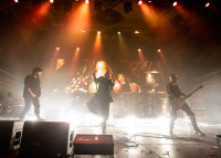 /album/cocotte-minute-13-12-2025-praha-velka-lucerna-foto-by-tom-black/4v3a1005-jpg/