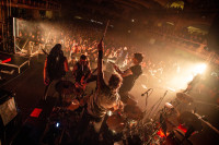 /album/cocotte-minute-13-12-2025-praha-velka-lucerna-foto-by-tom-black/4v3a1090-jpg/