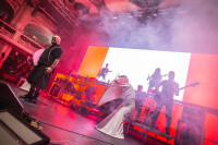 /album/cocotte-minute-13-12-2025-praha-velka-lucerna-foto-by-tom-black/4v3a1364-jpg/