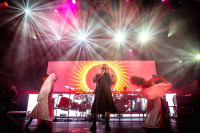 /album/cocotte-minute-13-12-2025-praha-velka-lucerna-foto-by-tom-black/4v3a1384-jpg/