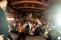 /album/cocotte-minute-13-12-2025-praha-velka-lucerna-foto-by-tom-black/4v3a1536-jpg/