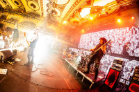 /album/cocotte-minute-13-12-2025-praha-velka-lucerna-foto-by-tom-black/4v3a1585-jpg/