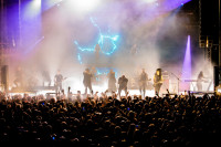 /album/cocotte-minute-13-12-2025-praha-velka-lucerna-foto-by-tom-black/4v3a1745-jpg/